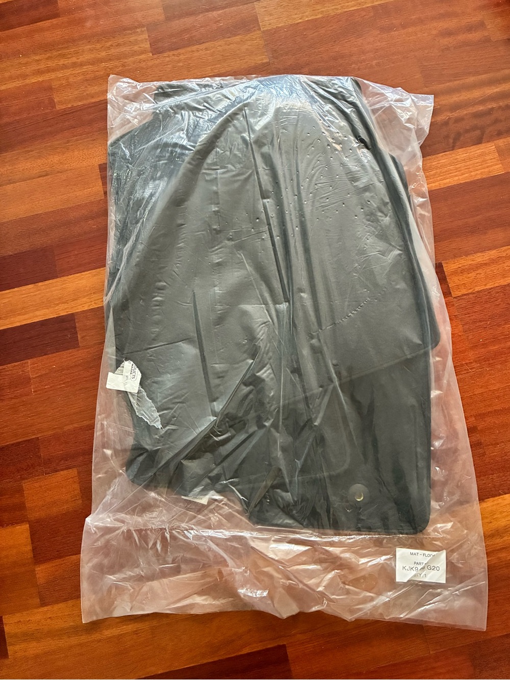 OEM floor mat set Mazda CX-5 KBG6-68G30 and KJK9-68-666 2017-2021